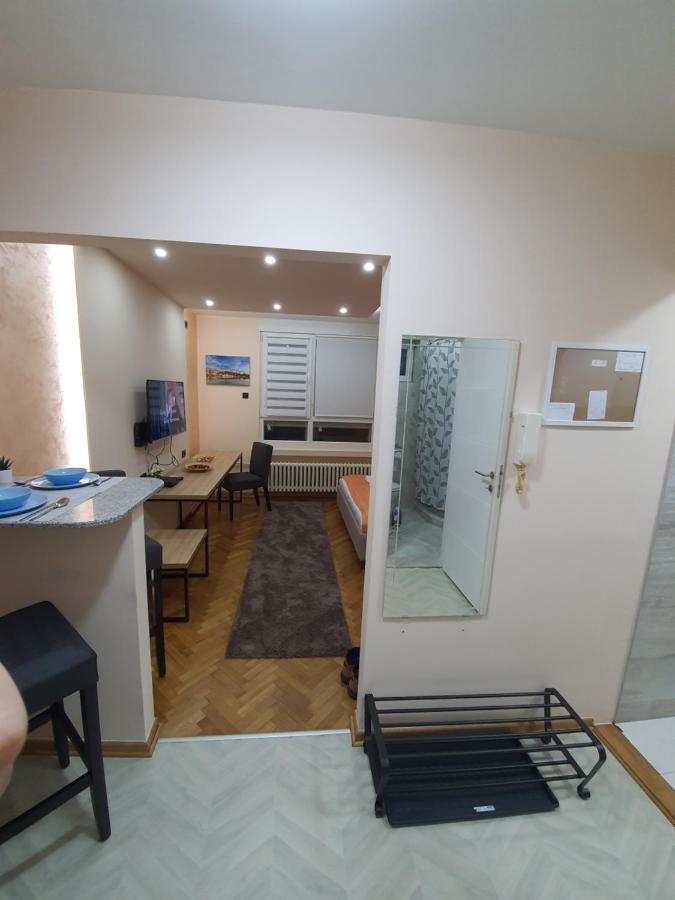 Apartman Dodolu Белград Экстерьер фото